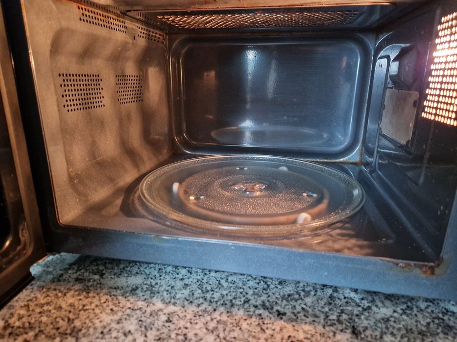 Microondas 1400w e com grill