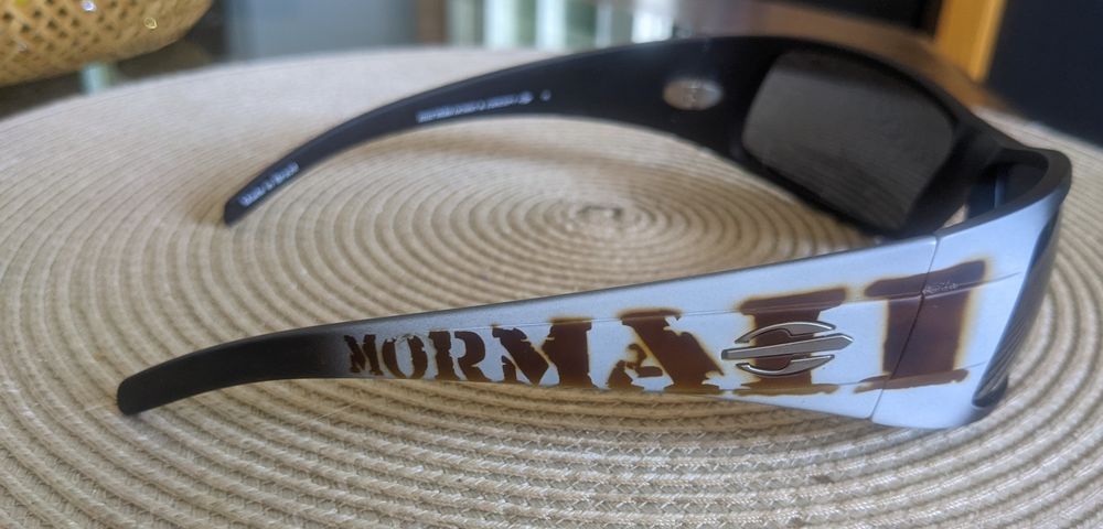 Sportowe okulary brazylijskie Mormaii