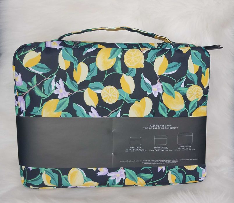 Kosmetyczka  Victoria 's Secret .