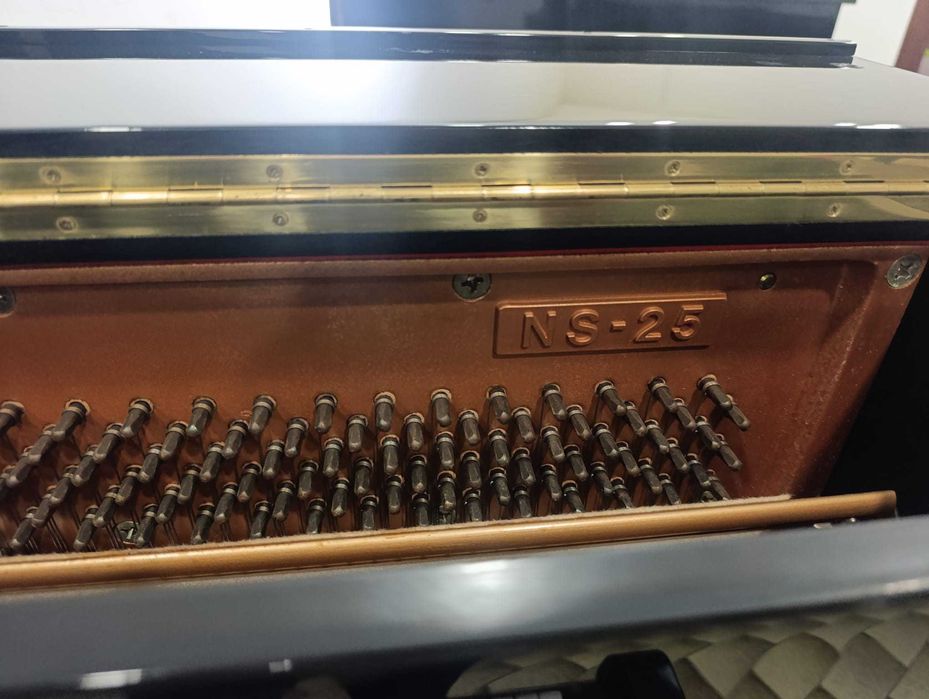 Piano Acústico Kawai NS 21