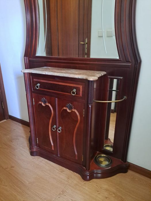 Móvel de entrada vendo pela melhor oferta