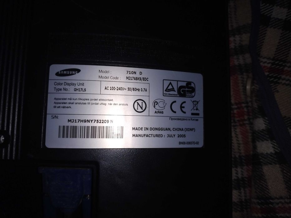 Монитор монітор Samsung 710n