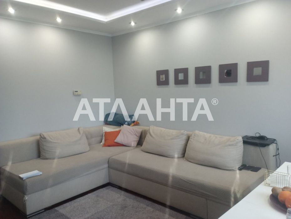 Продаж 3-х кімнатної квартири, р-н ТЦ Дастор