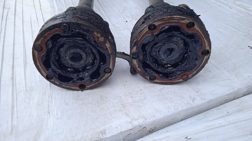 Audi S6 A6 C5 4.2 V8 RS6 Półosie Lewa prawa