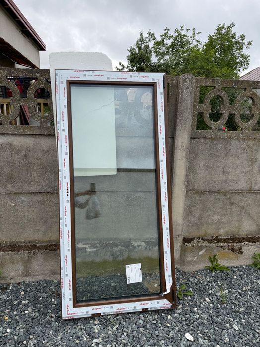 Okno PCV balkon