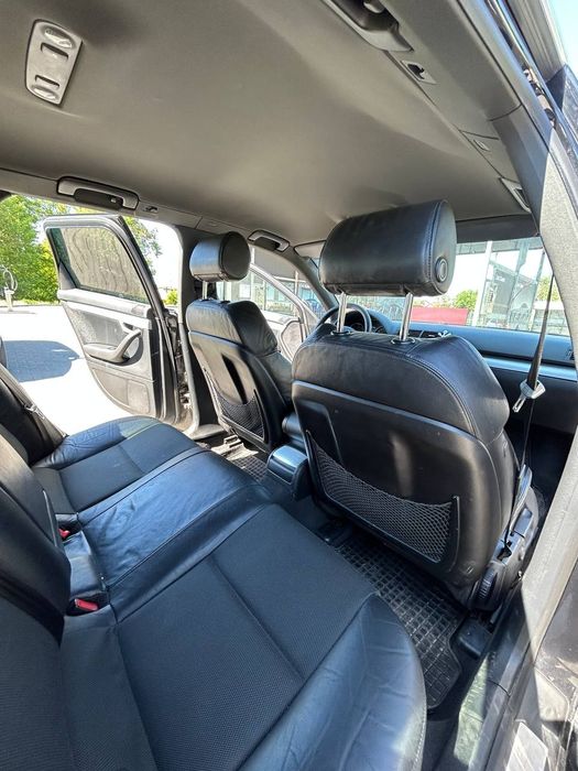 Продам Ауді А4В7 sline комплектація
