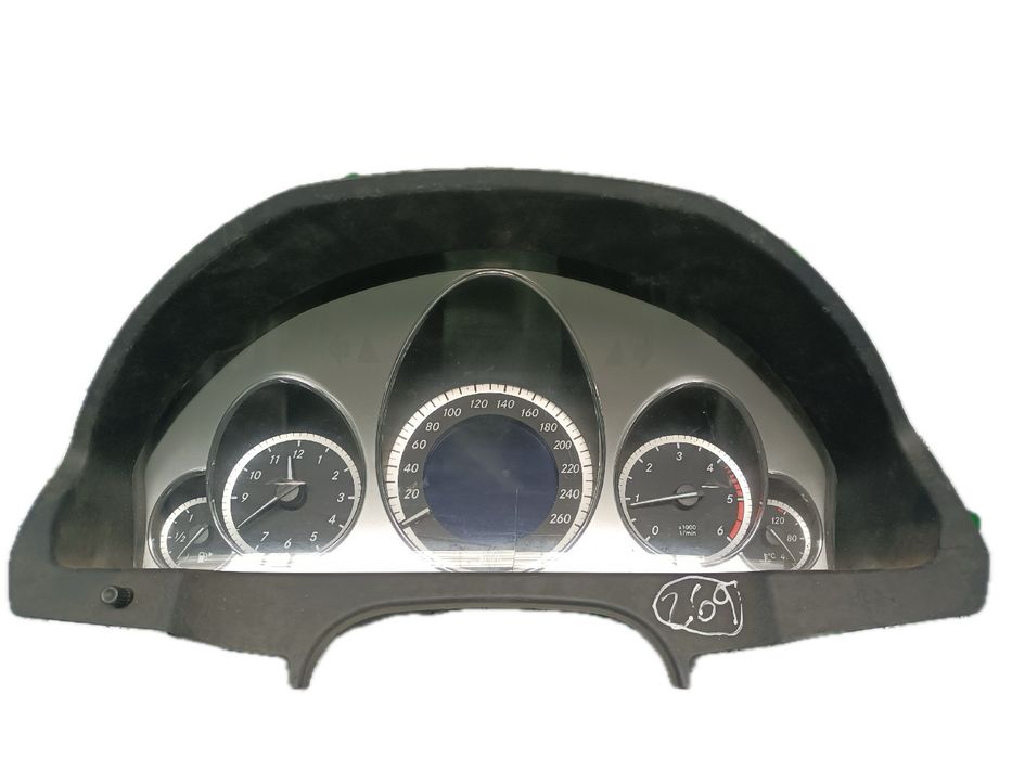 Quadrante / painel de instrumentos MERCEDES-BENZ Classe E Coupé (C207)