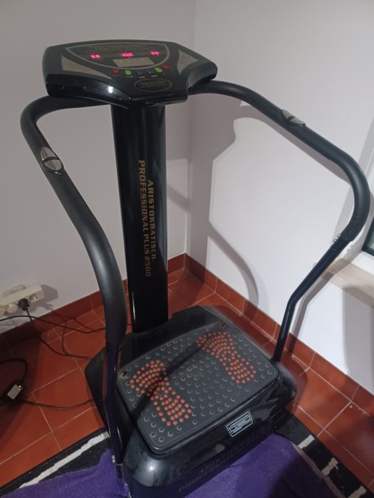 Placa vibratória aritokratisch