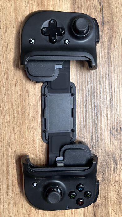 Razer KISHI - pad do telefonu Android
