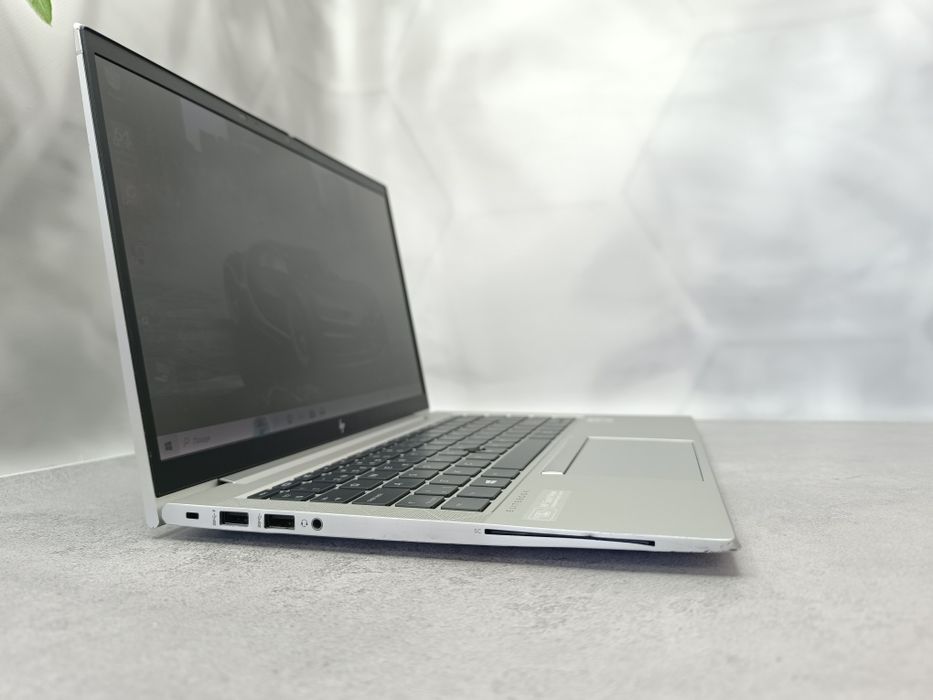 Ноутбук HP EliteBook 840 G7/i7-10610U/16 ГБ/256 GB/14 " Full HD IPS