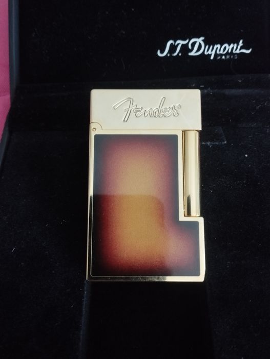 Isqueiro S T Dupont (réplica)