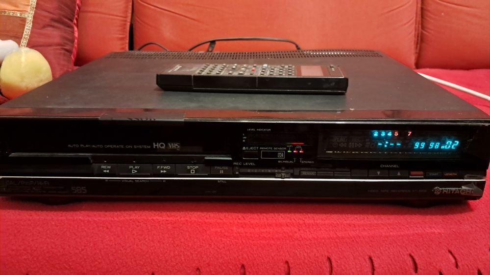 Hitachi leitor vhs com comando vt585