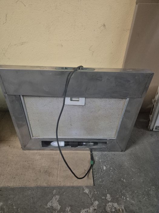 Wyciąg okap. Sprawny na działke. Stal nierdzewna