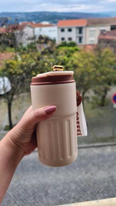 Copo térmico inteligente. Com temperatura LED - Instagramável