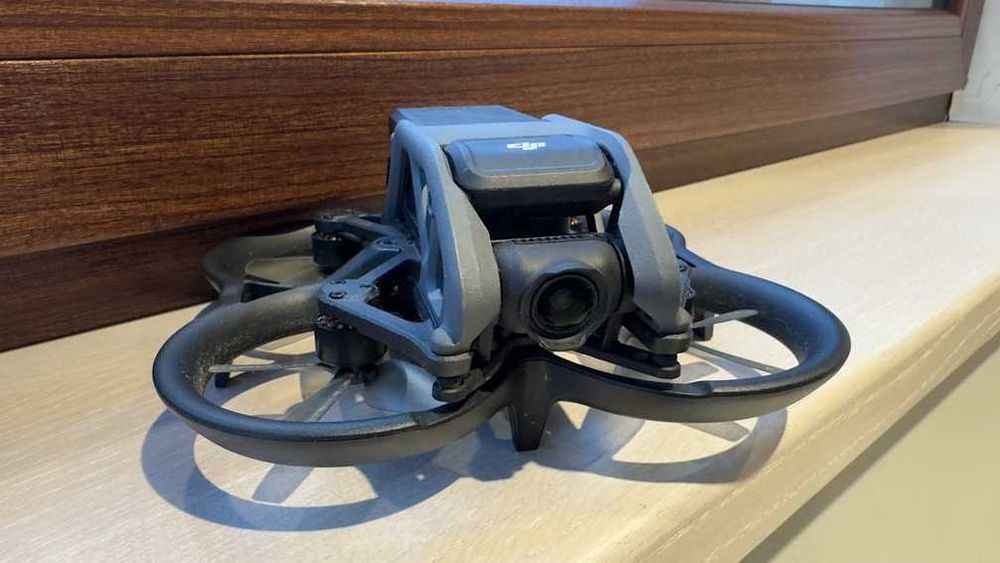 Dron DJI Avata Fly Smart Combo (DJI GOGGLES V2)