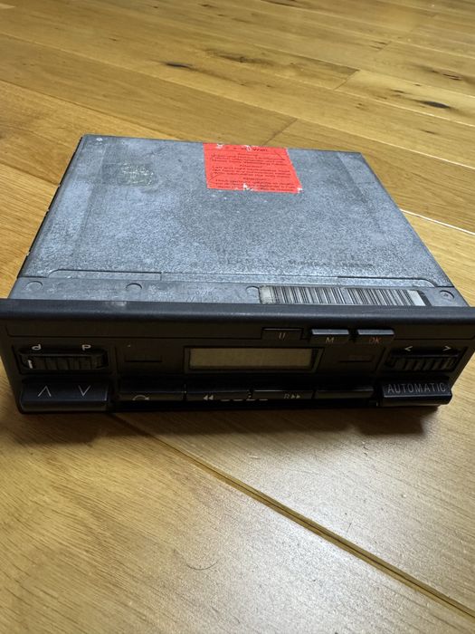 Mercedes W126 W124 Radioodtwarzacz Becker Avus