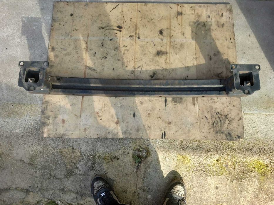 Para-choques frente Peugeot 207 travessa/barra de reforço