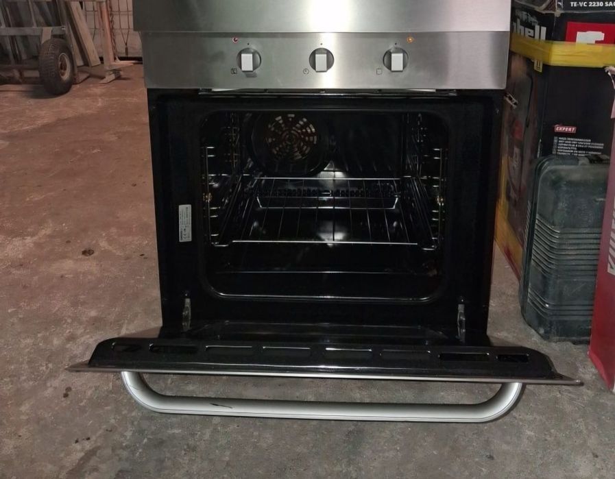 Forno Zanussi pouco uso