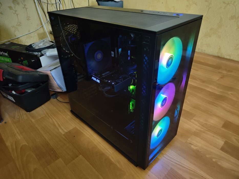 Продам игровой ПК Ryzen 5 5500 GTX 1080ti 11Gb