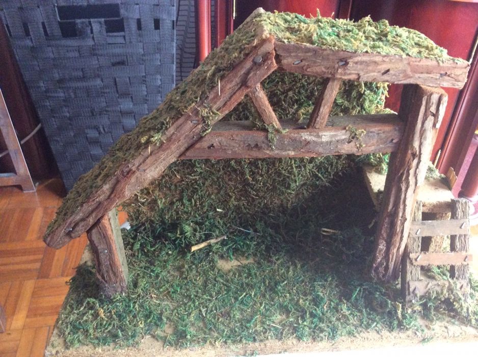 Vendo cabana para presépio artesanal