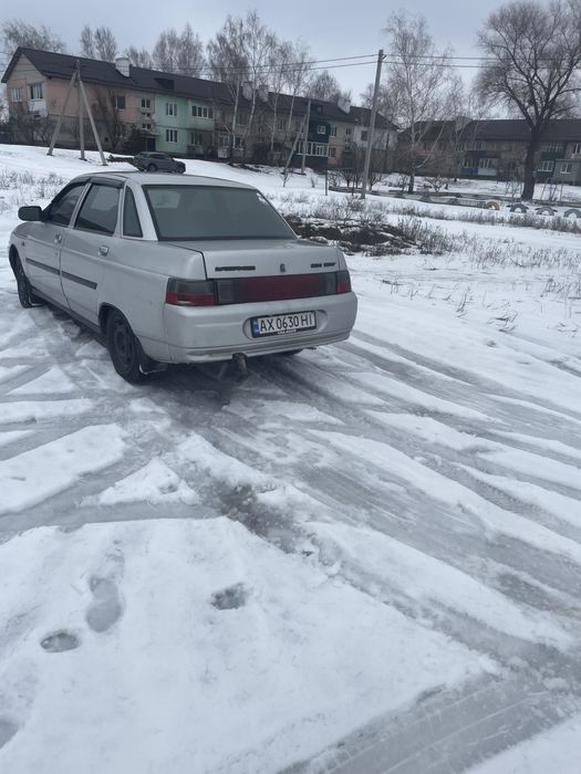 Продам ваз 2110.