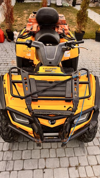 Квадроцикл  Can-Am Outlander 400.