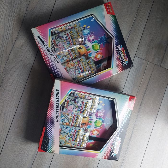 Pokemon TCG: Prismatic Evolutions Binder Collection
