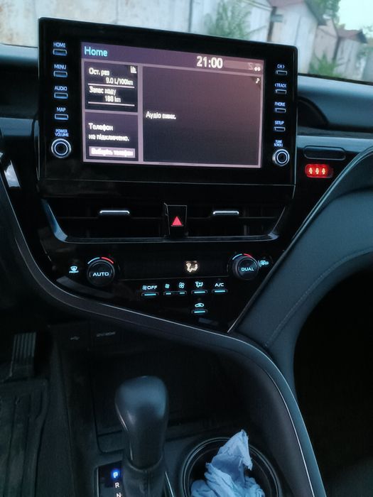 Офіційна Тойота Camry