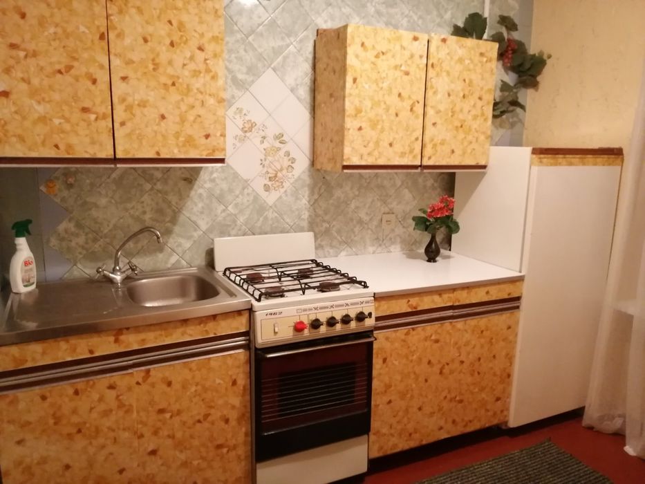 Продам  2 кім.квартир в центрі міста.