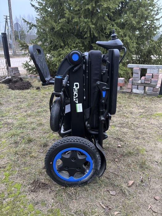Elektryczny wózek inwalidzki Quickie Q50R