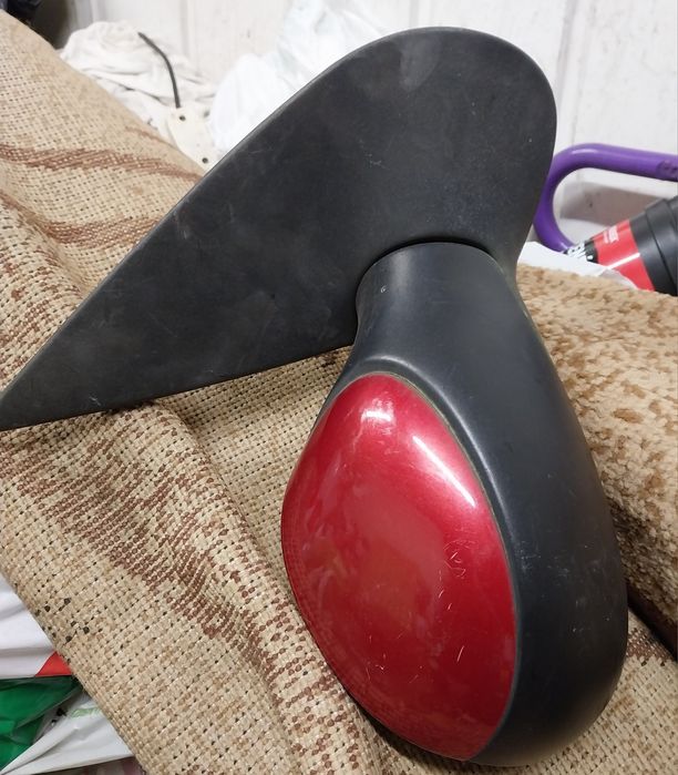 Lusterko zewnętrzne samochodowe