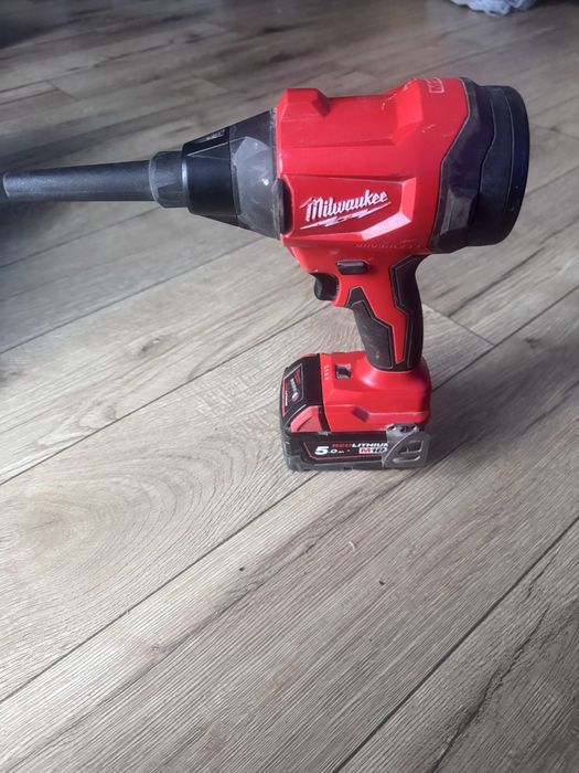 Dmuchawa Milwaukee M18 BLHSB-0
