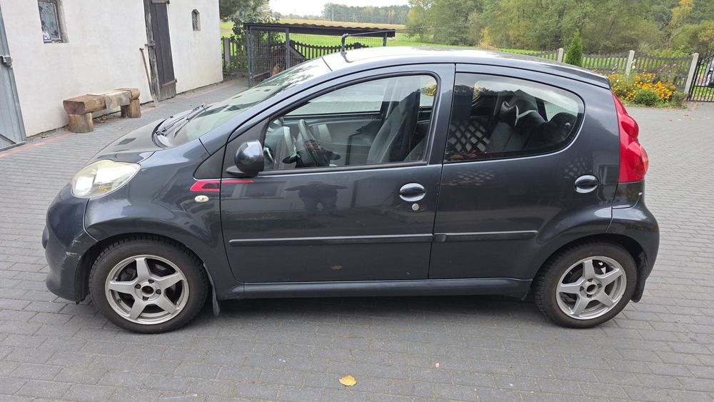 Samochod  Peugot 107