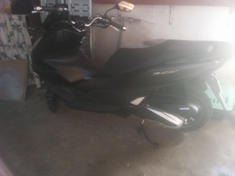 Vendo moto Honda pcx