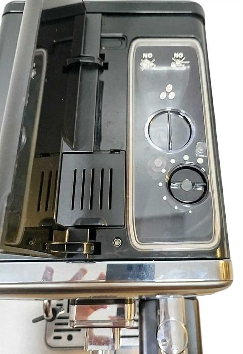 Ekspres ciśnieniowy Philips Saeco Exprelia HD8854