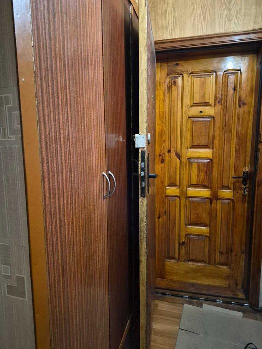 Продам 3 кімн. квартиру на Молодіжному. 3/5 пан. 40000