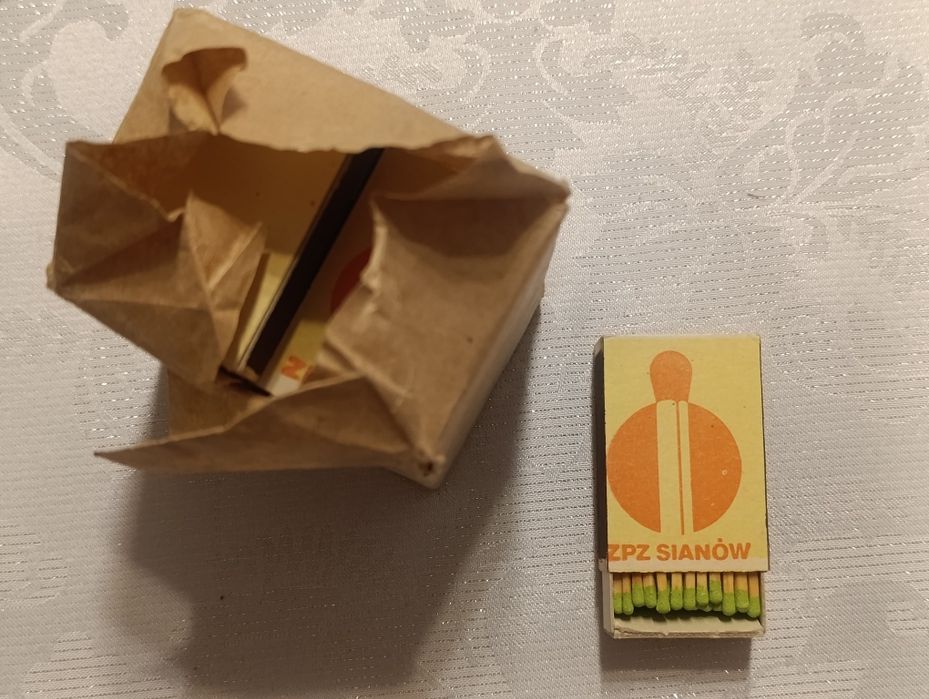 Paczka 10x zapałki ZPZ Sianów