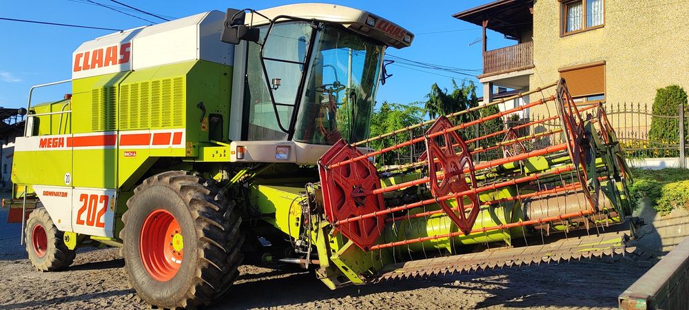 Claas dominator mega 202