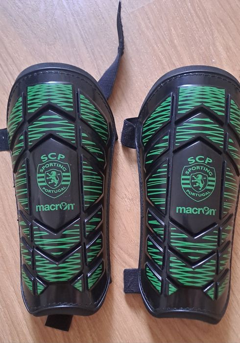 Chuteiras + meias Sporting