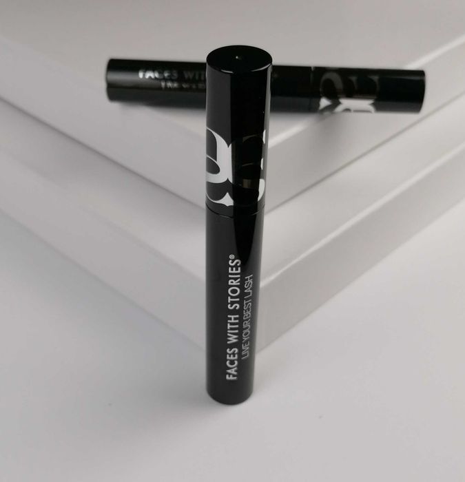 Máscara de pestanas: Este rímel contém propriedades nutritivas