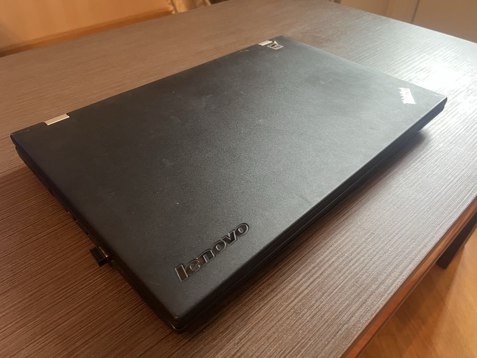 Lenovo Think Pad