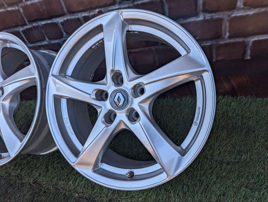 Диски легкосплавні R 17 5/114.3 7J ET 43 Renault. Диск Рено 2шт.