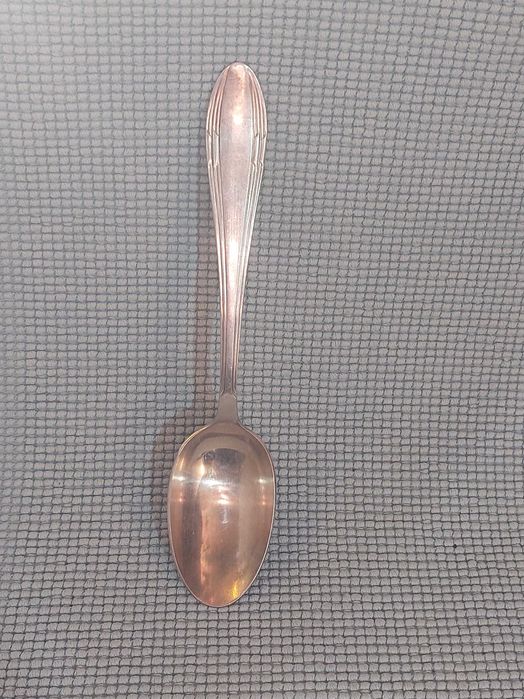 Talheres antigos com contraste