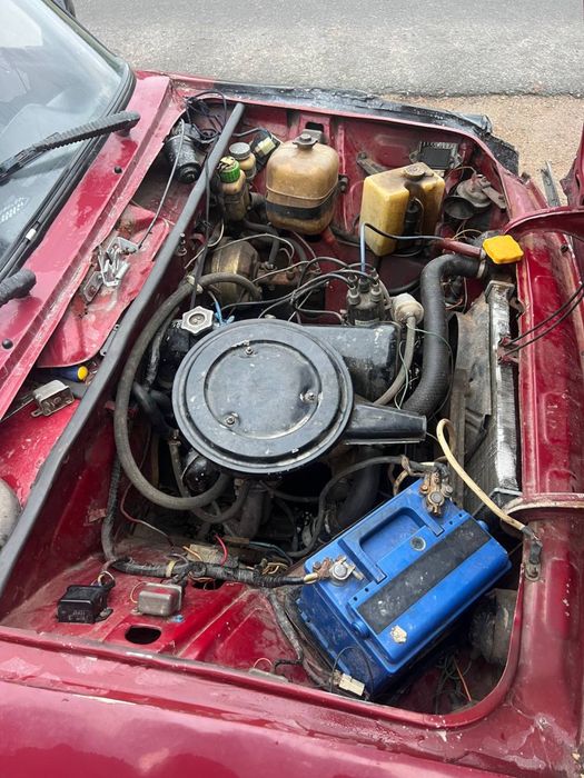 Продаю машину на повному ходу ВАЗ 2106