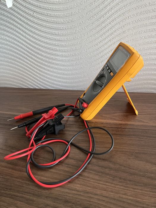 Мультиметр Fluke 179