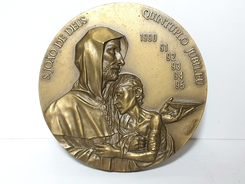 3 medalhas em bronze Santos: Bartolomeu-Cristóvão-João de Deus