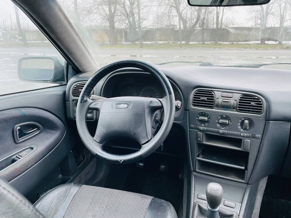 Продам Volvo V40