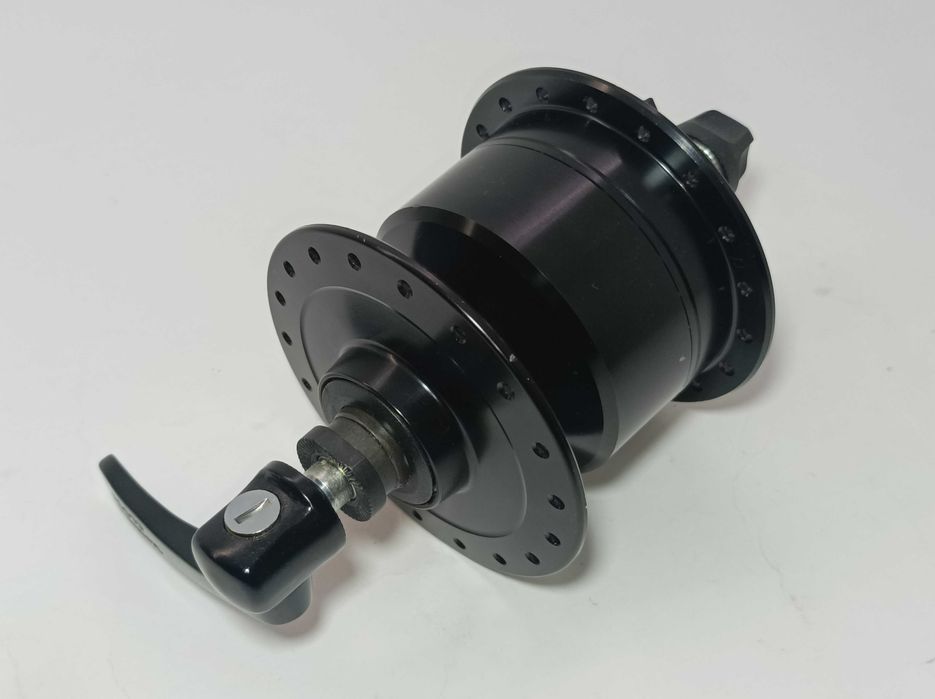 Dynamo w piaście Shimano DH-3N72 36H czarne V-Brake