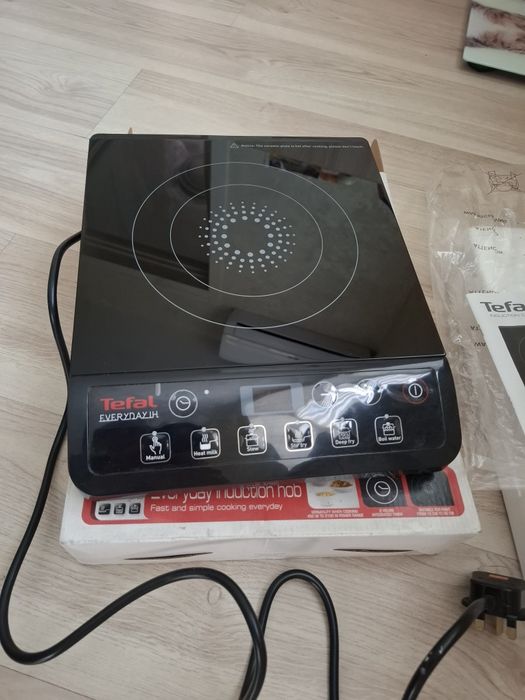 Индукционная плита Tefal Індукційна настольна плита Tefal EVERYDAY IH2
