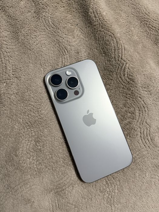 iPhone 15 Pro 256 gb